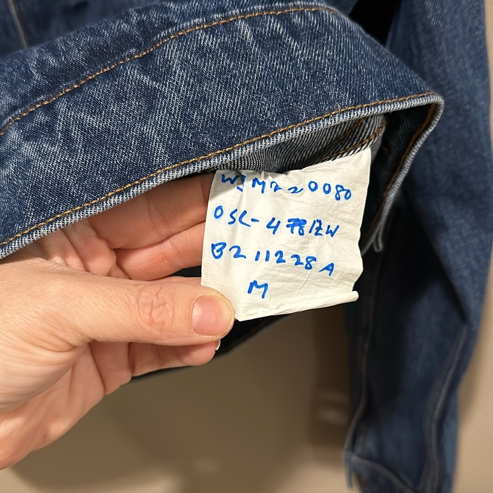 Wrangler Blue Denim Jacket with Patterned Collar - Picture 6 of 7